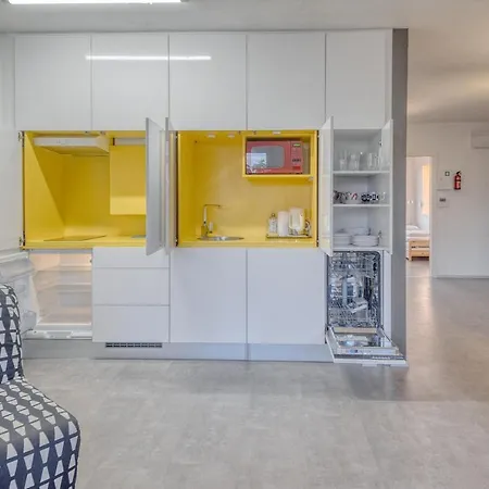 Apartman S Garazi Kousek Od Kolonady * Poděbrady